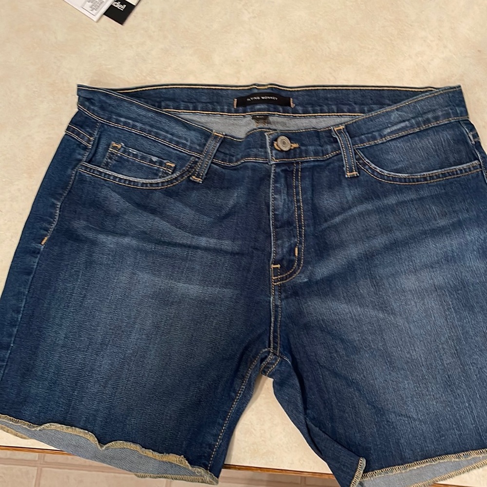 Flying monkey shorts size 30